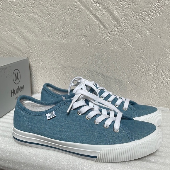 Hurley - Women’s Canvas Sneakers - Picture 2 of 6